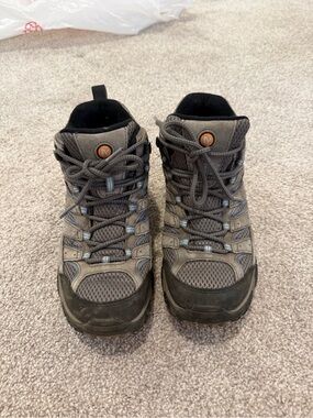 Merrell Gray and Black Lace-Up Women's Hiking Boots